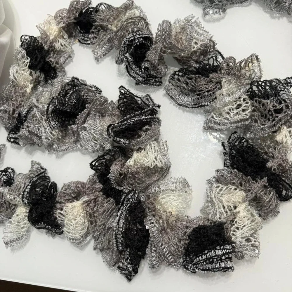 ✨ Handmade Ruffle Lace Scarf — 56